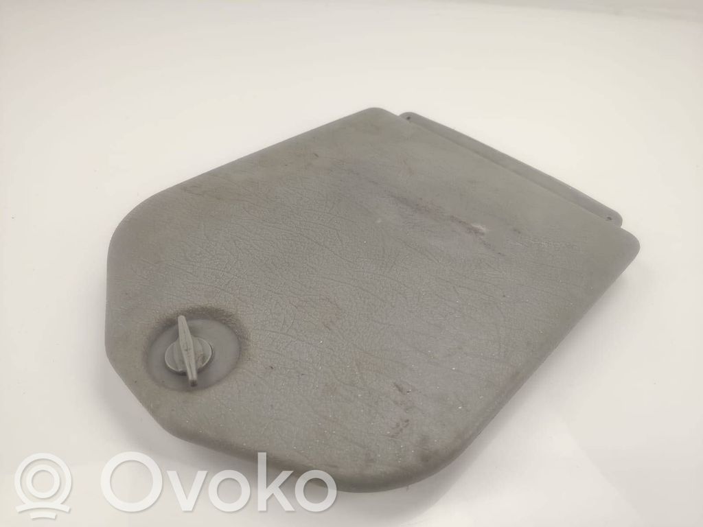 BMW 3 E30 Įrankių daiktadėžė 