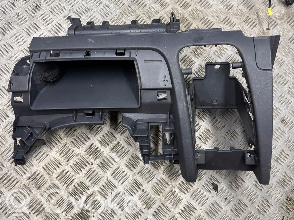 Fiat Scudo Revestimiento de los botones de la parte inferior del panel 