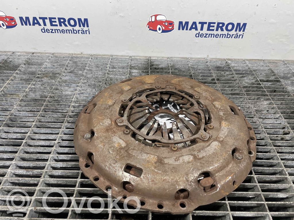 Audi A3 S3 8P Sankabos komplektas 