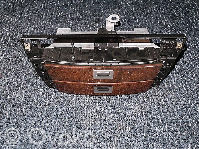 Daiktadėžė   51458261060