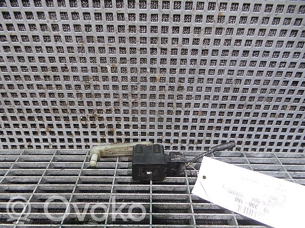 Land Rover Discovery 3 - LR3 Czujnik poziomowania świateł osi tylnej 