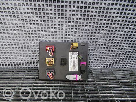 Audi A5 8T 8F Moduł / Sterownik komfortu 