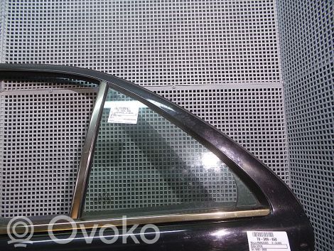 Mercedes-Benz E W210 Szyba drzwi tylnych 