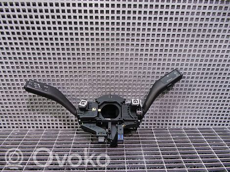 Seat Altea Commodo de clignotant 