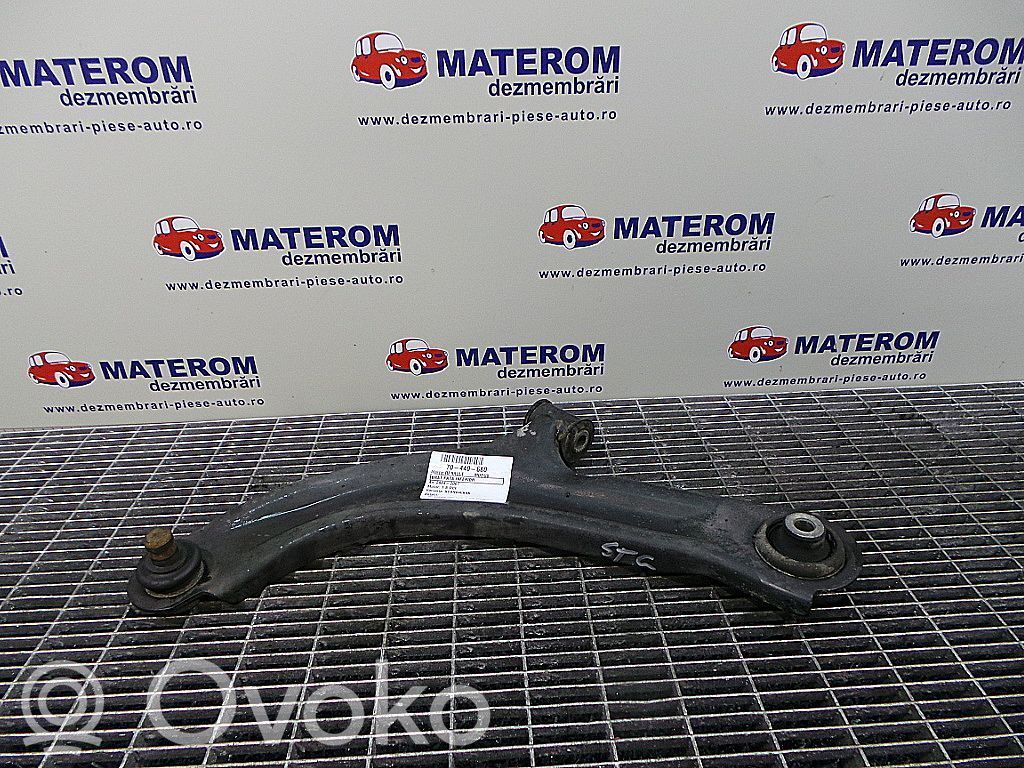 Front control arm   8200744091