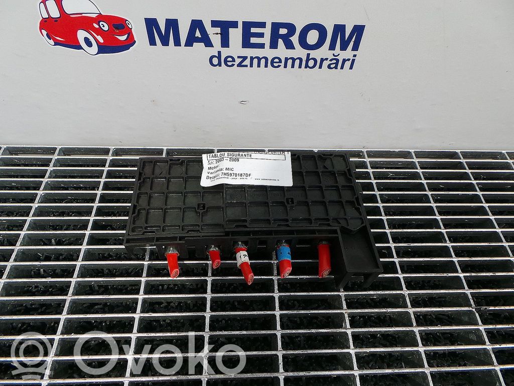 Ramka / Moduł bezpieczników   7H5970187DF