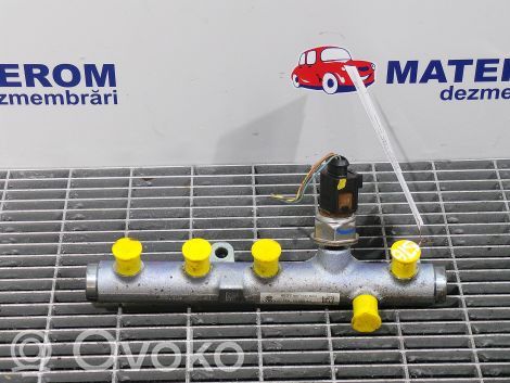 Audi A4 S4 B8 8K Rampă alimentare injectoare 
