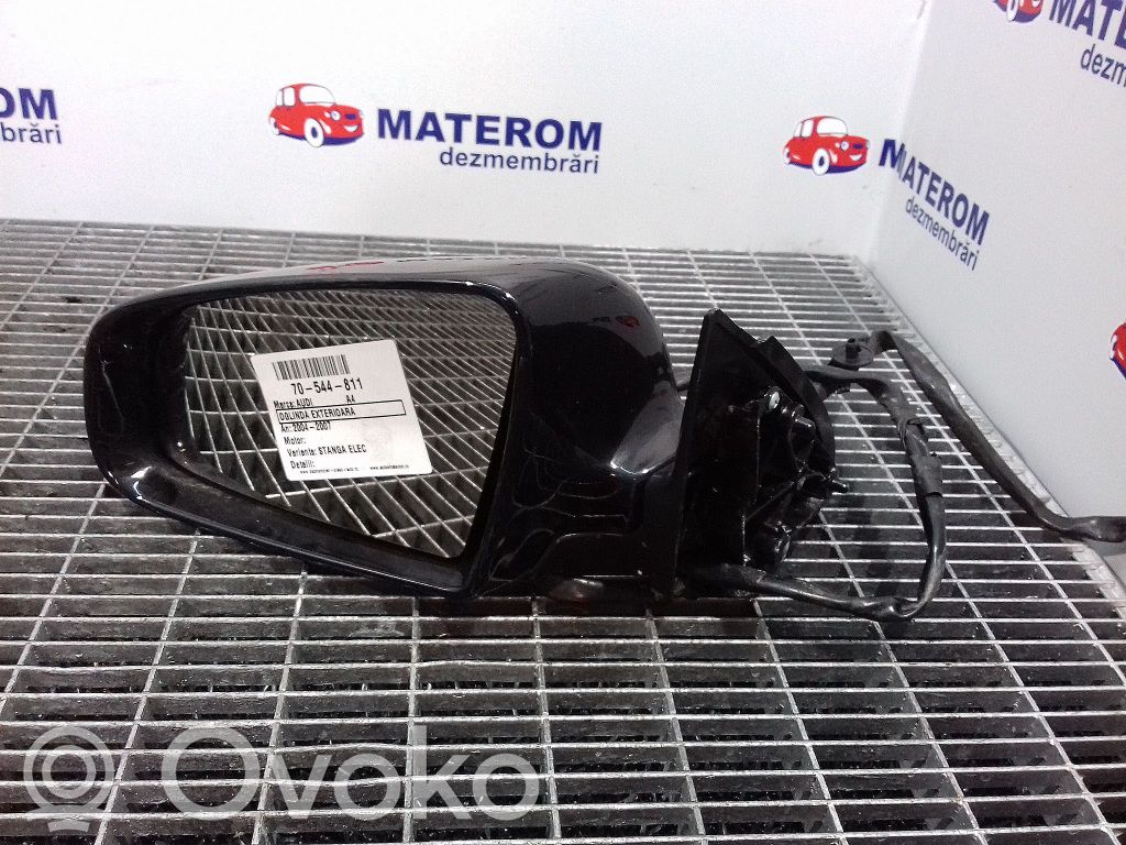 Audi A4 S4 B7 8E 8H Elektryczne lusterko boczne drzwi przednich 