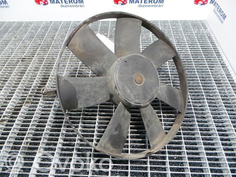 Volkswagen Polo III 6N 6N2 6NF Ventilator electric răcire radiator