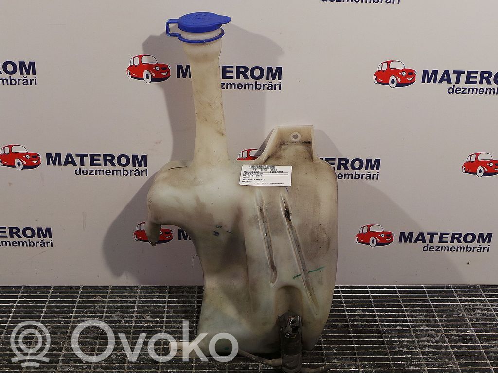 Logu šķidruma tvertne   CN1517618AA