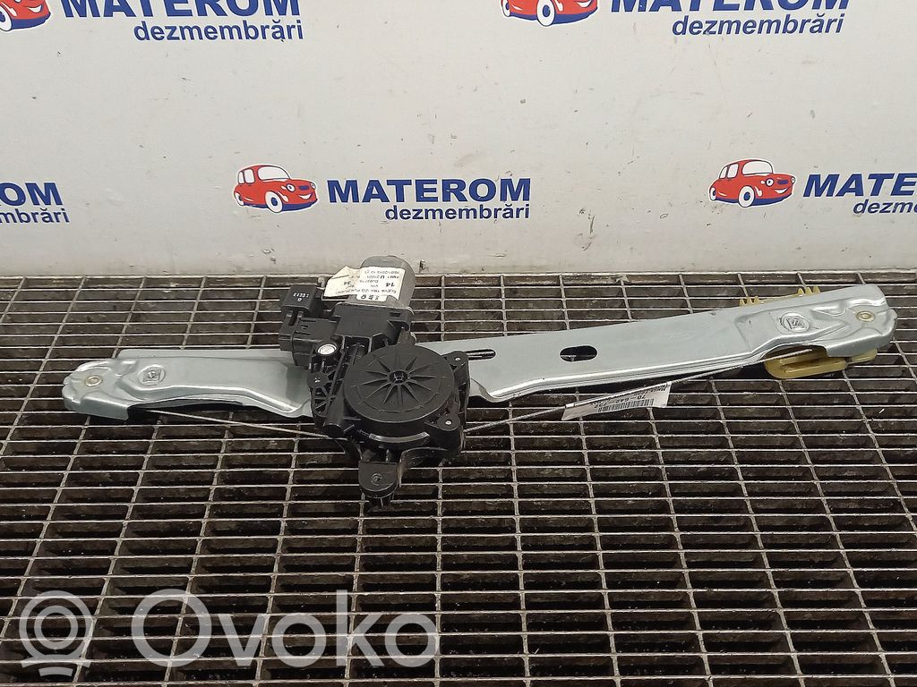 Ford Focus C-MAX Regulador de puerta trasera con motor 