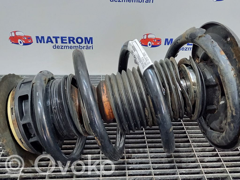 Etukierrejousi   540103937R