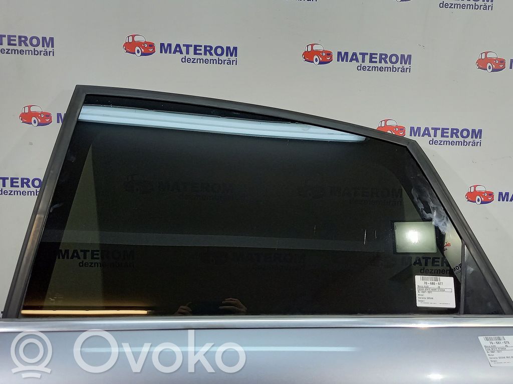 Audi A6 S6 C6 4F Rear door window glass 