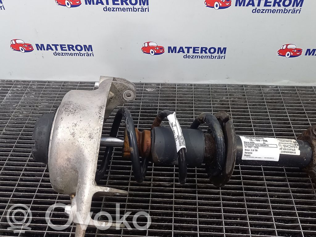 Audi A4 S4 B8 8K Sprężyna przednia 