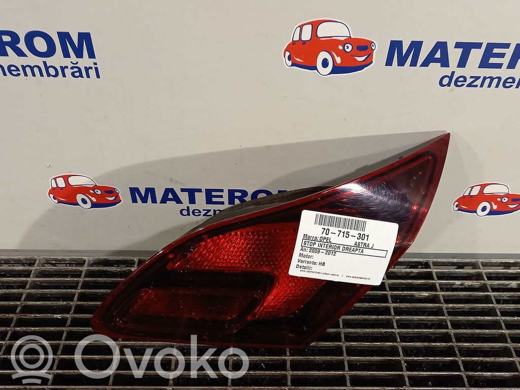 Opel Astra J Lampa tylna 