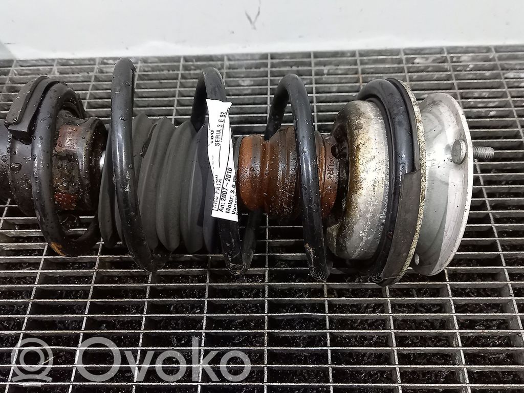 Front coil spring   31336767379