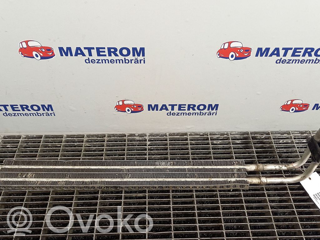 BMW 3 E90 E91 Power steering radiator 