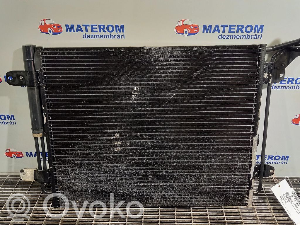 Volkswagen Tiguan Skraplacz / Chłodnica klimatyzacji 