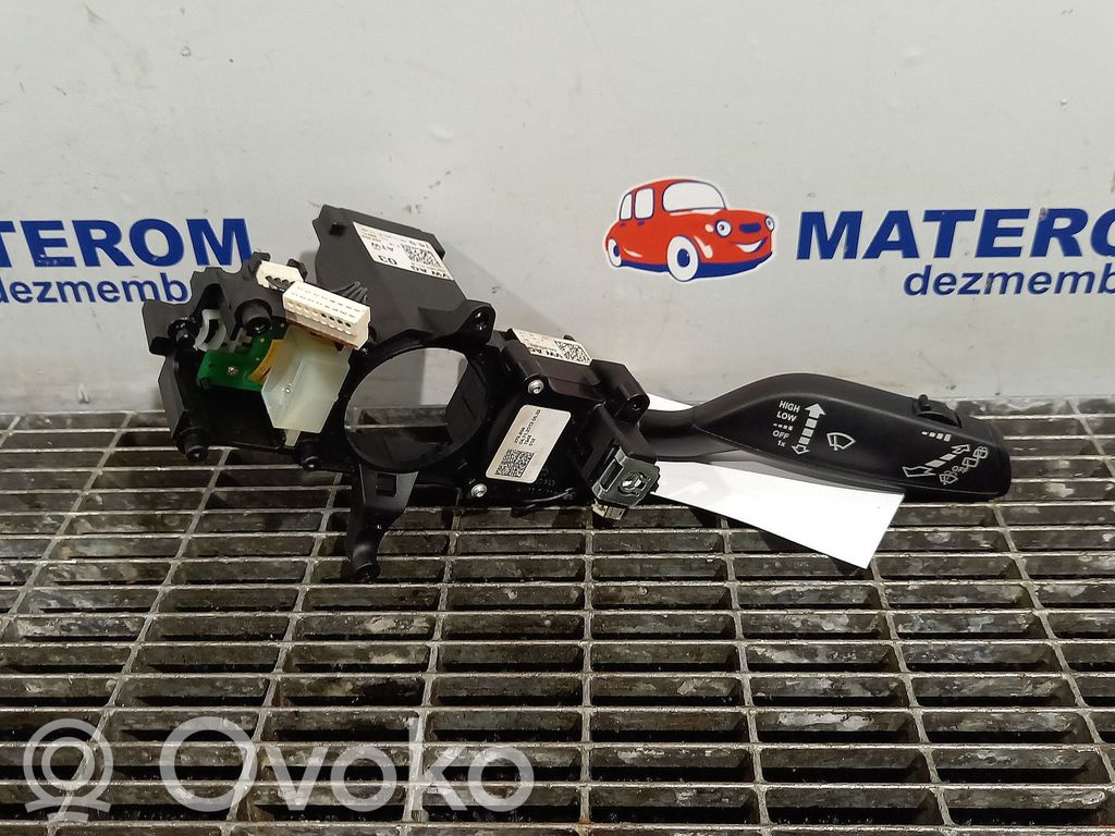 Audi A1 Palanca de control del limpiaparabrisas 