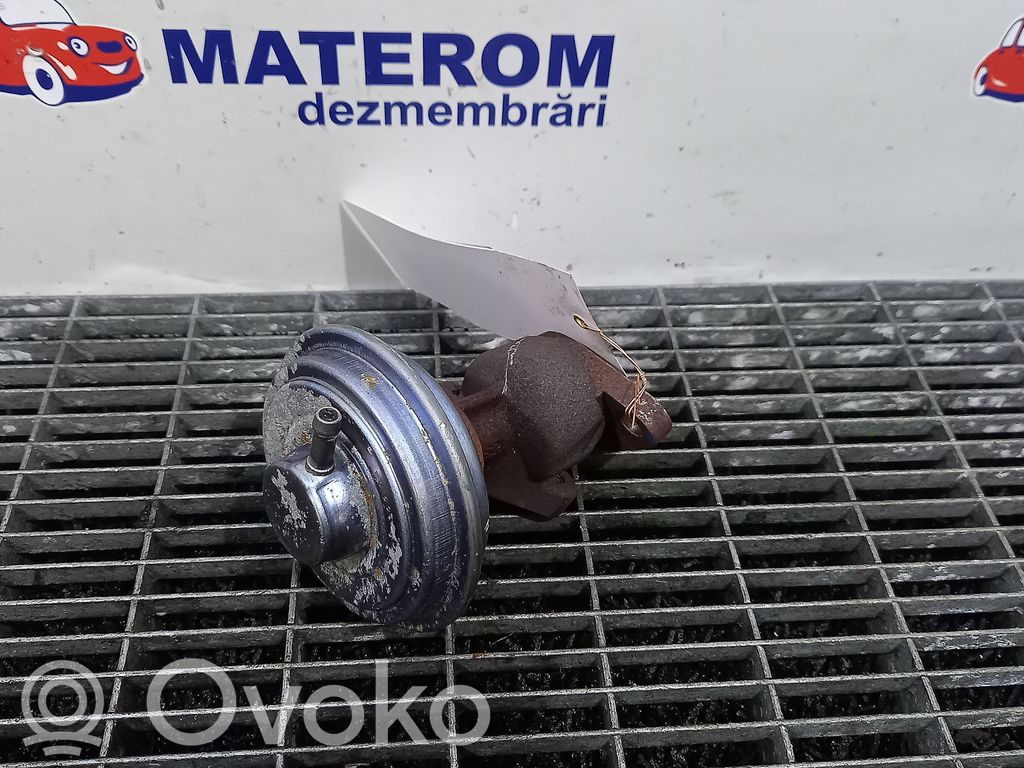 Клапан EGR   059131503H