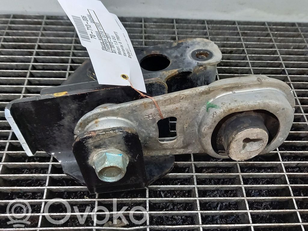 Nissan Qashqai Suport cutie viteze 