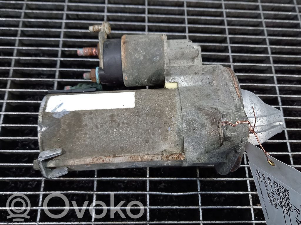 Starter motor   1776538