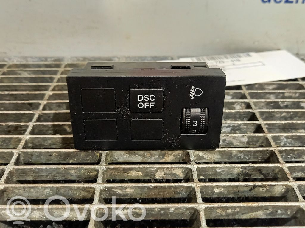 Headlight level height control switch   DF8366170