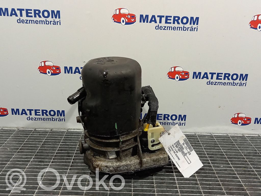 Citroen C5 Ohjaustehostimen pumppu 