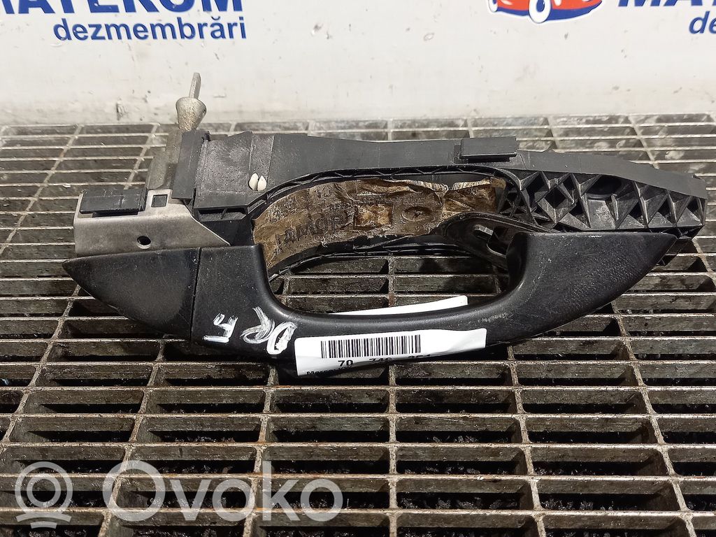 Manecilla externa puerta delantera   1K8837206F