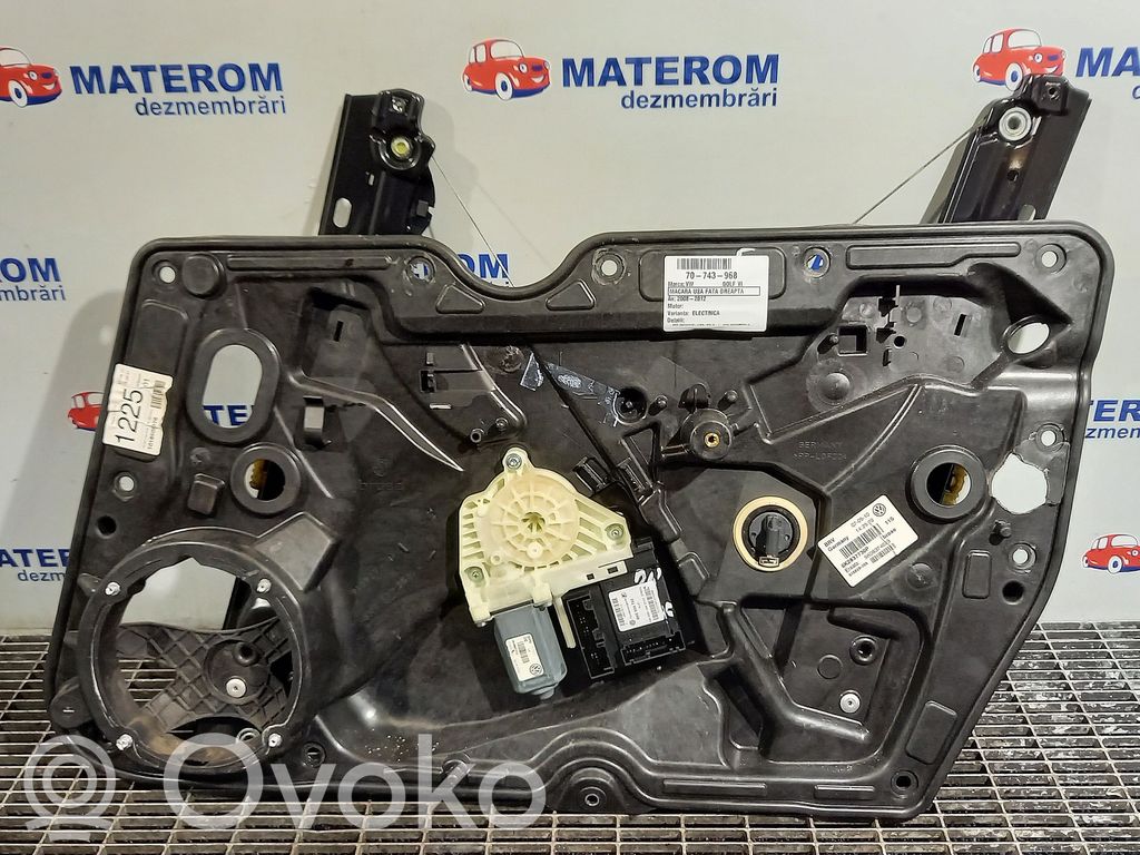 Volkswagen Golf VI Alzacristalli della portiera anteriore con motorino 