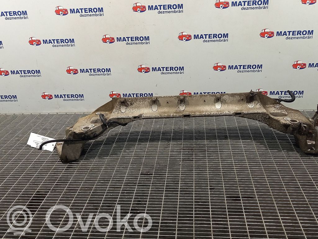 Volkswagen Phaeton Engine mount bracket 