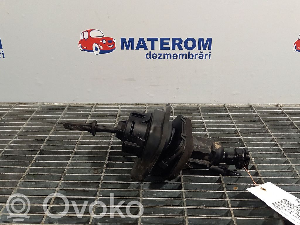 Ford Kuga II Cilindro maestro de embrague 