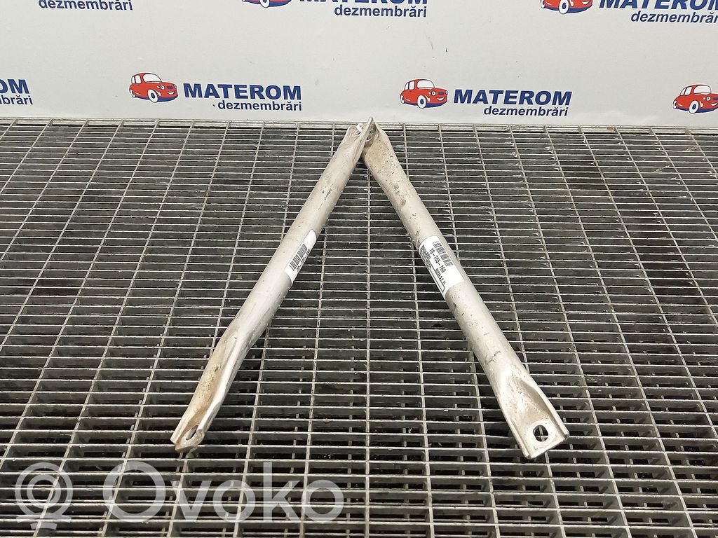 BMW 5 F10 F11 Staffa di montaggio del radiatore 