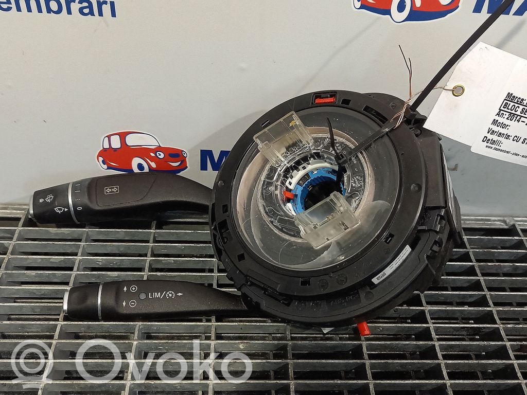 Mercedes-Benz C W205 Palanca de intermitentes 