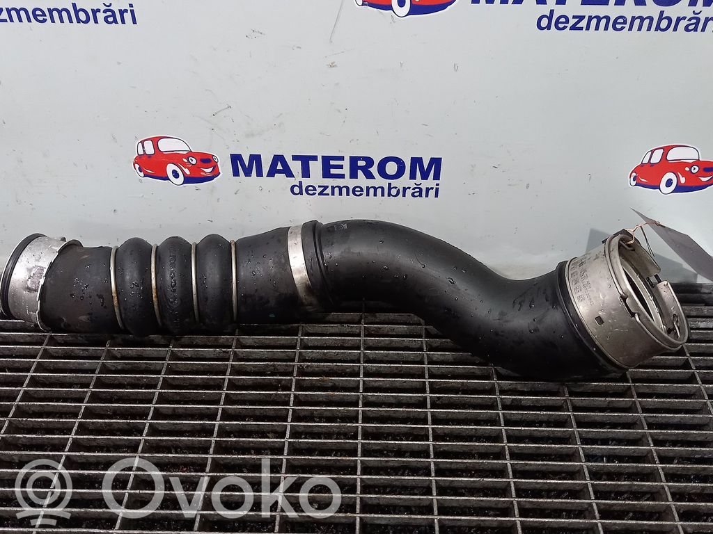 Intercooler radiator   8511739