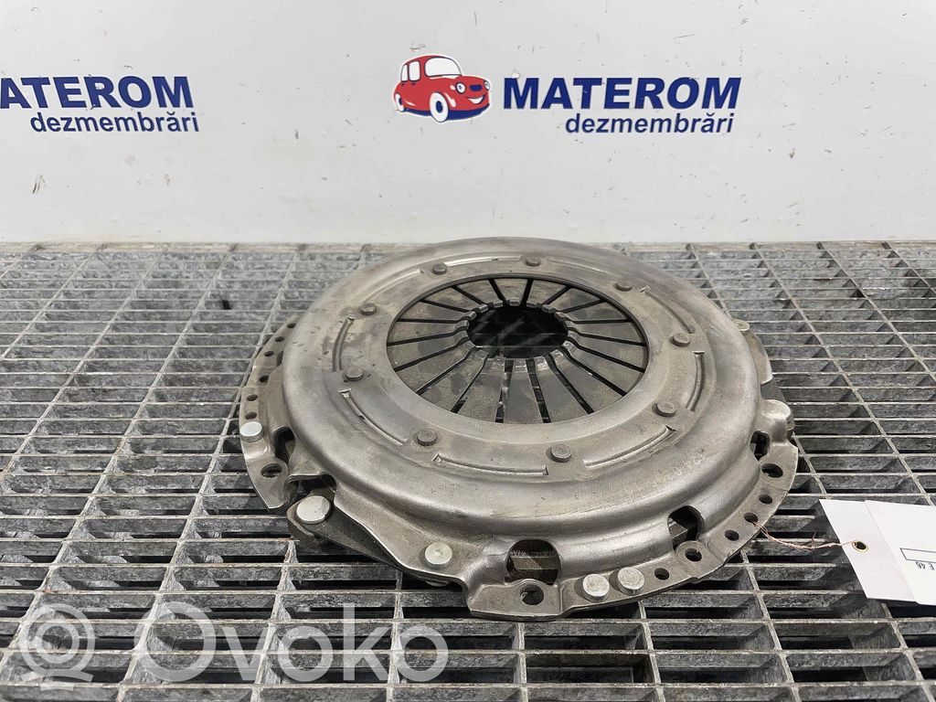 Kit d'embrayage   7511606