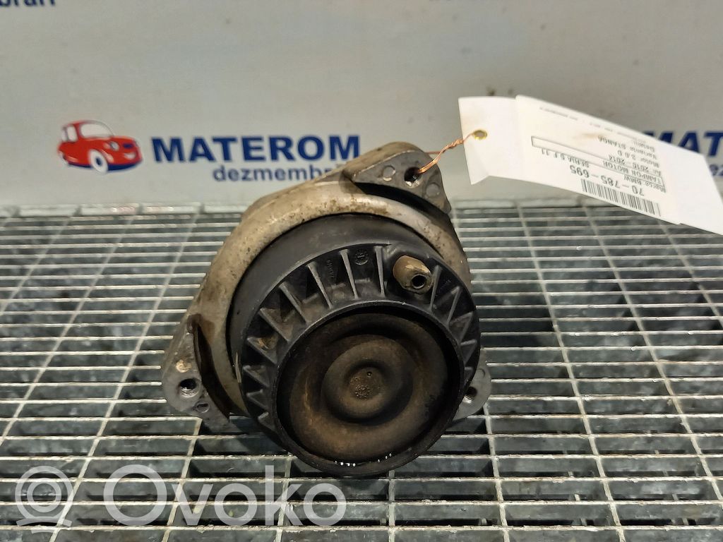 BMW 5 F10 F11 Supporto di montaggio del motore 
