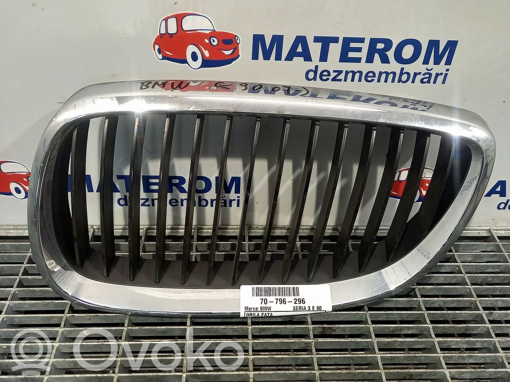 BMW 3 E90 E91 Augšējais režģis 