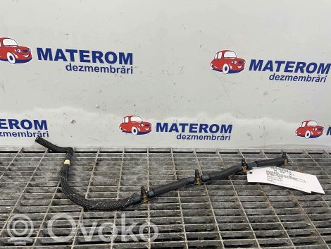 Audi Q3 8U Manguera/tubo del retorno de combustible 