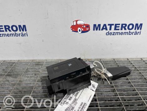 Volkswagen PASSAT B6 Cerradura de encendido 