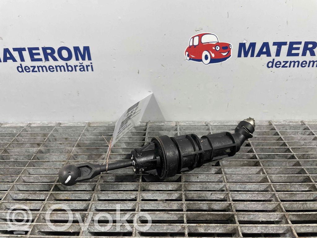 Mitsubishi ASX Cilindro maestro de embrague 