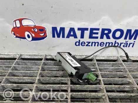 BMW 1 F20 F21 Amplificator antenă aeriană 