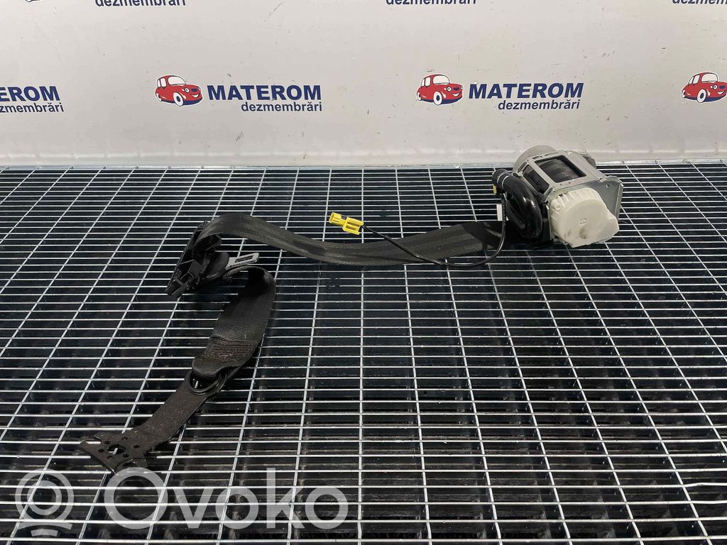 Volkswagen PASSAT B8 Cinturón trasero 