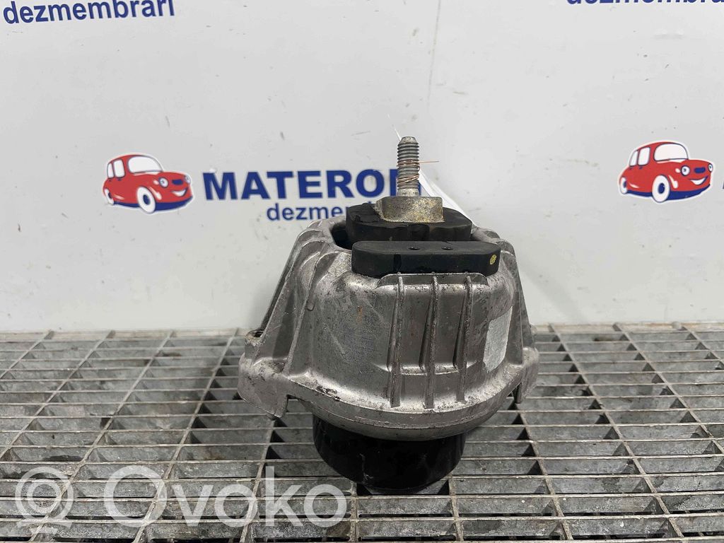 BMW 3 E92 E93 Engine mount bracket 