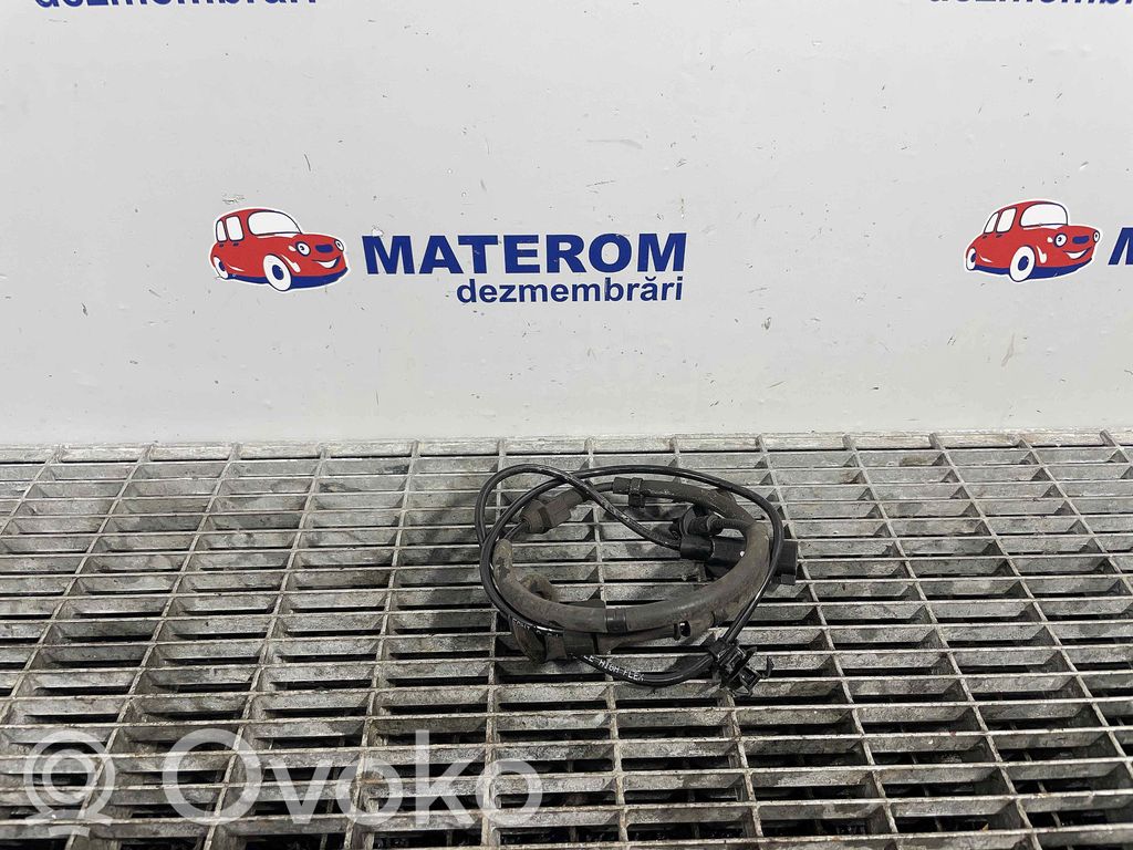 ABS Sensor   4670A571