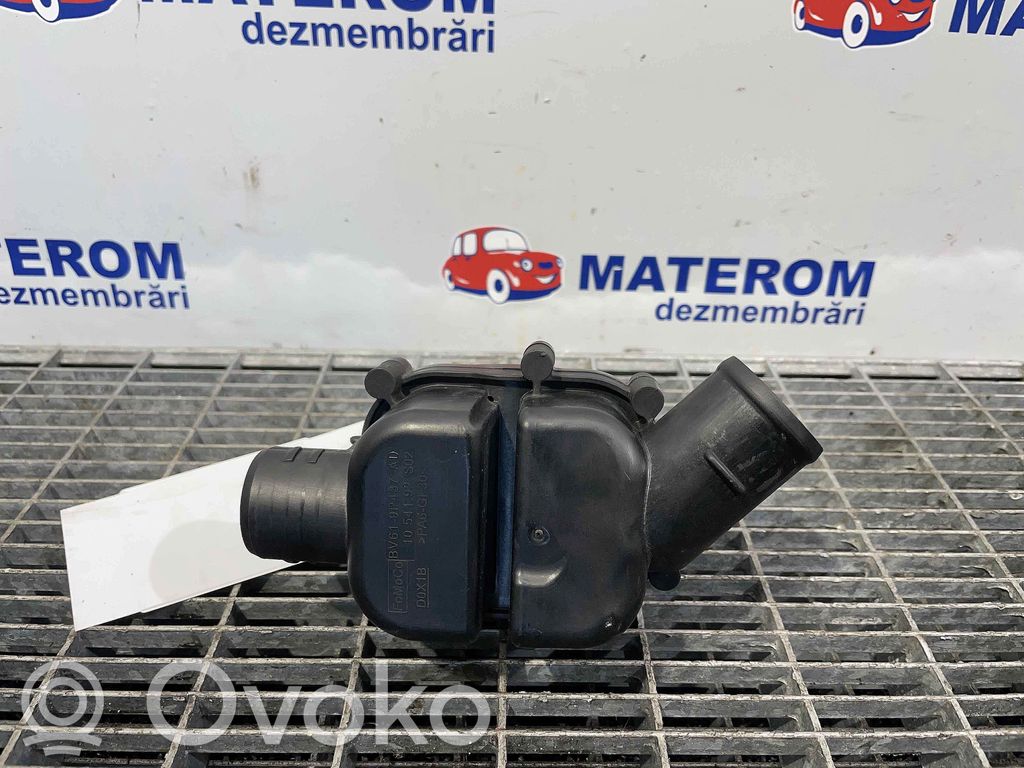 Ford Focus Intake resonator 