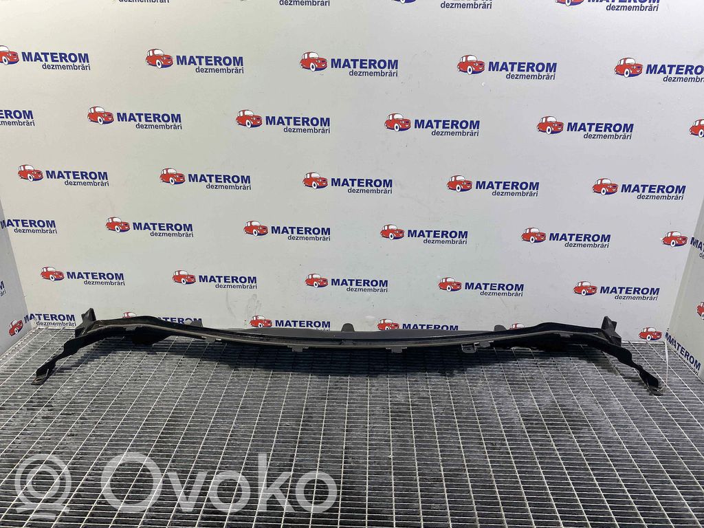 Ford Fiesta Apărătoare ștergătoare 