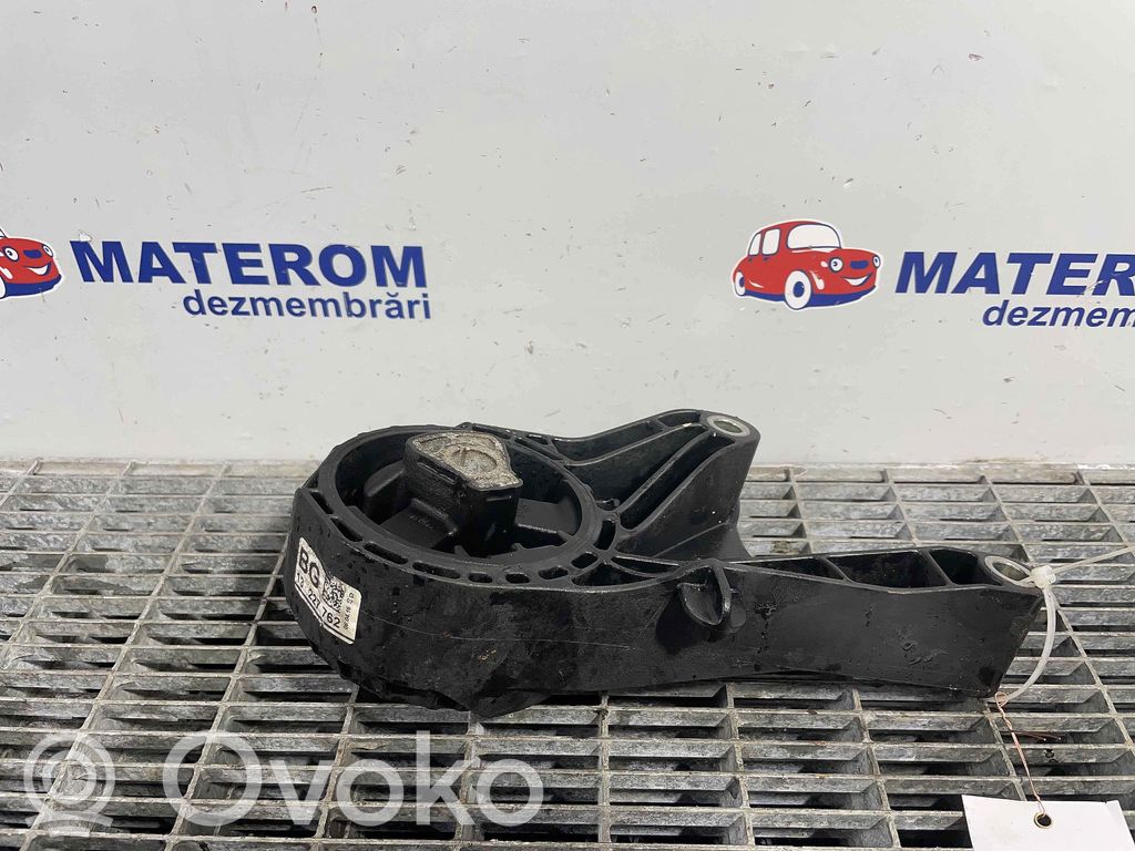 Opel Insignia A Gearbox mounting bracket 