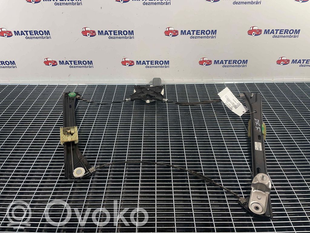 Volkswagen PASSAT B8 Macara ușă față cu motor 