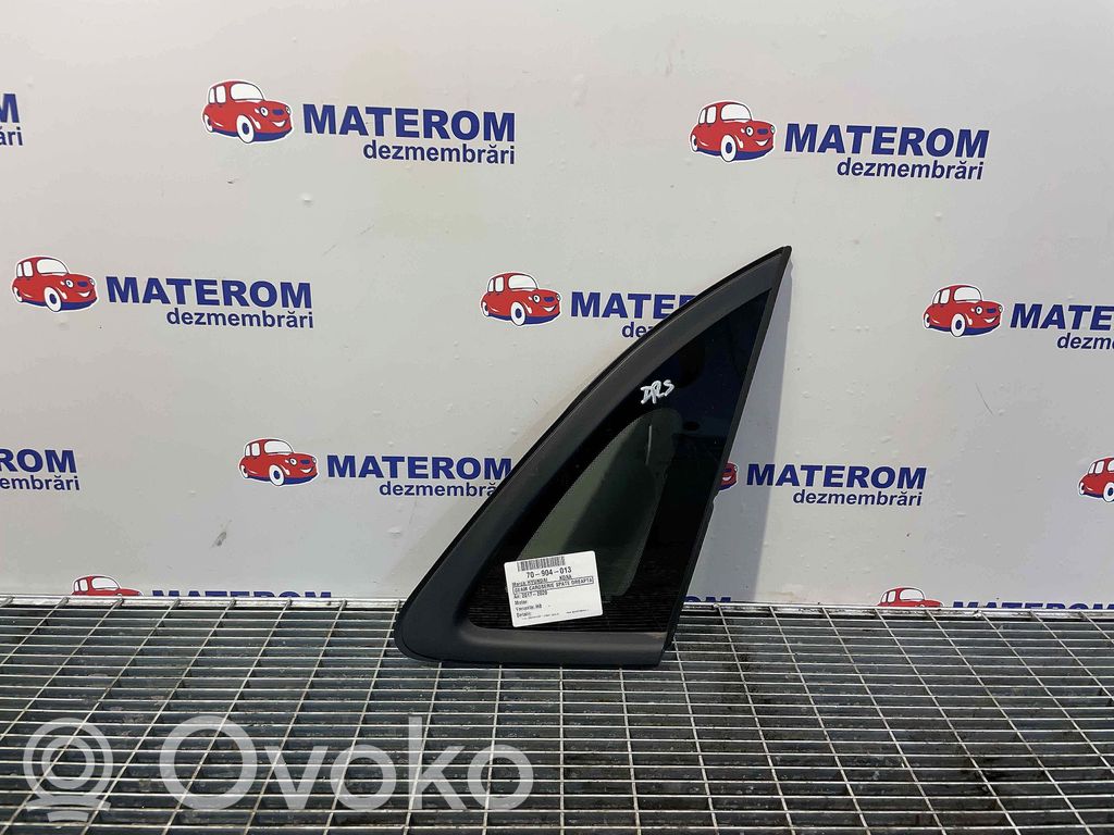 Hyundai Kona I Geam lateral spate